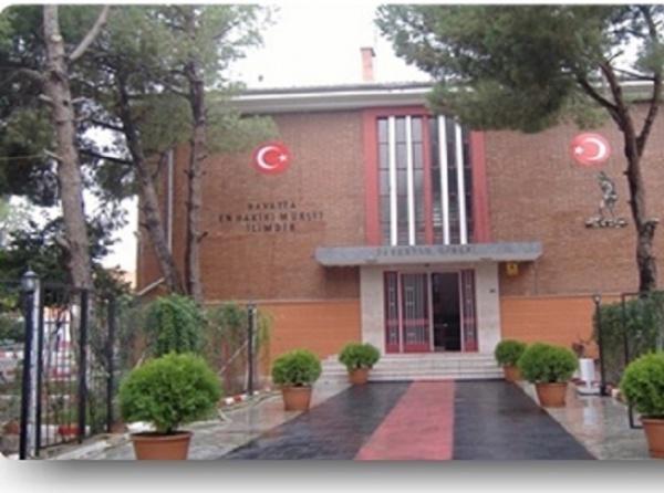 Turgutlu Lisesi Fotoğrafı